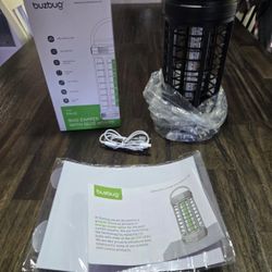 Brand New Indoor Bug/ Fly/ Mosquito/ Gnat Trap With Sticky Boards 