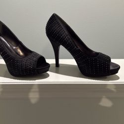 Gorgeous Black Studded Platform Heels