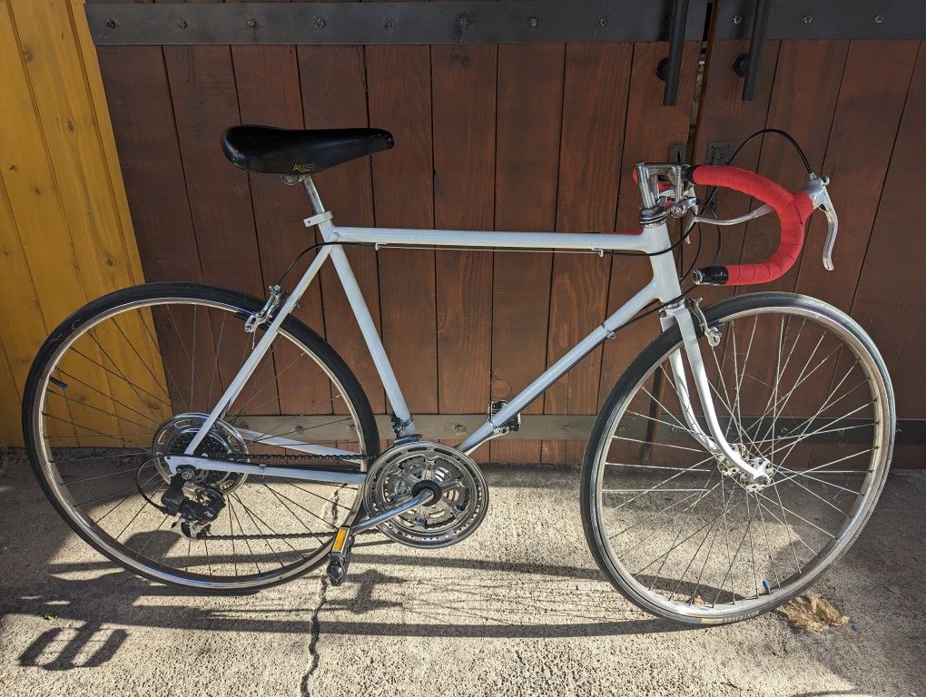 Schwinn Vintage Road Bike - 22" Frame