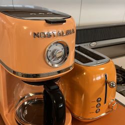 Retro style kitchen gadgets 