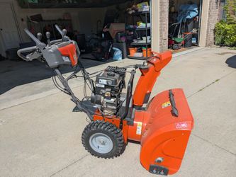 Husqvarna ST 230P Snowblower - 30” Two-Stage (Runs Great / Needs Pulley)