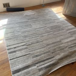 Good Condition Rug 