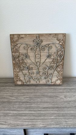 Scroll Metal Art