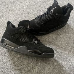 Air Jordan 4 Black Cats size 8.5