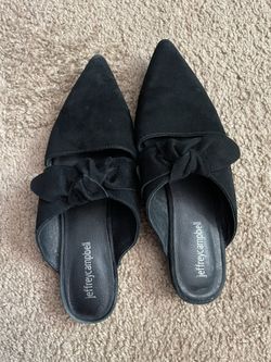Jeffrey Campbell Size 7 Flats Like New! 