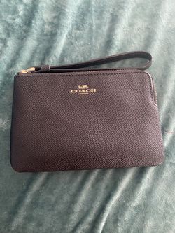 Black Coach Wristlet 