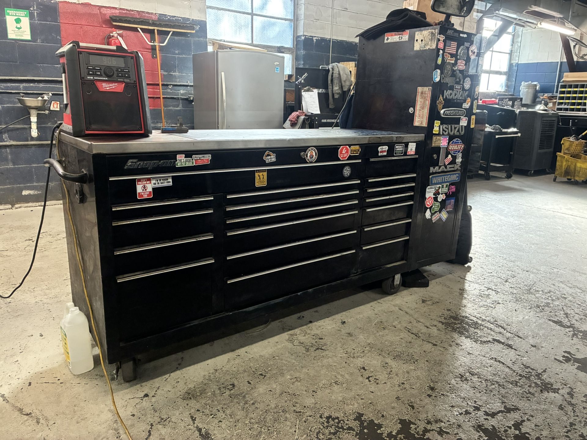 Snap-on 72 Inch Toolbox With Mac Side Cabinet