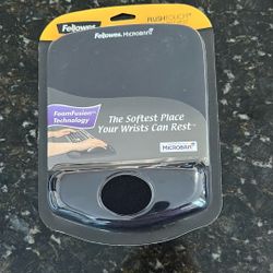 Mouse Pad Wrist Rest