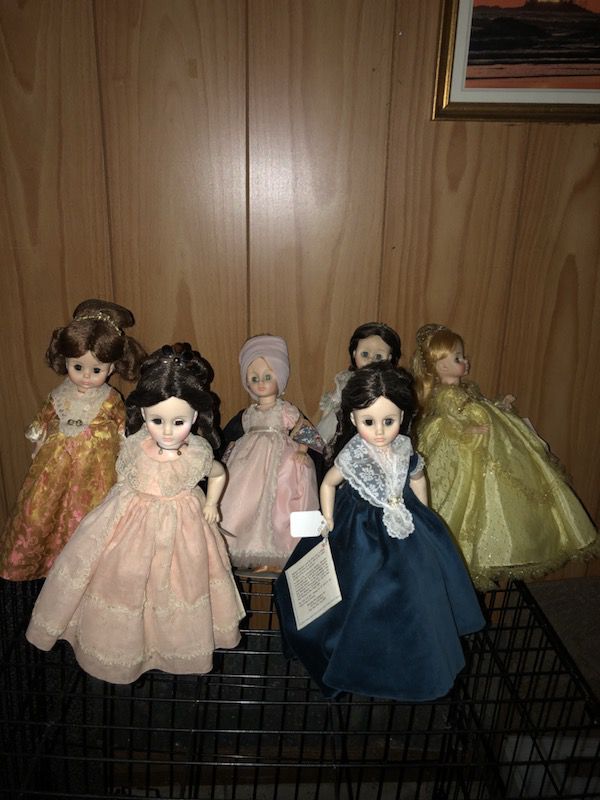 Madam Alexander dolls