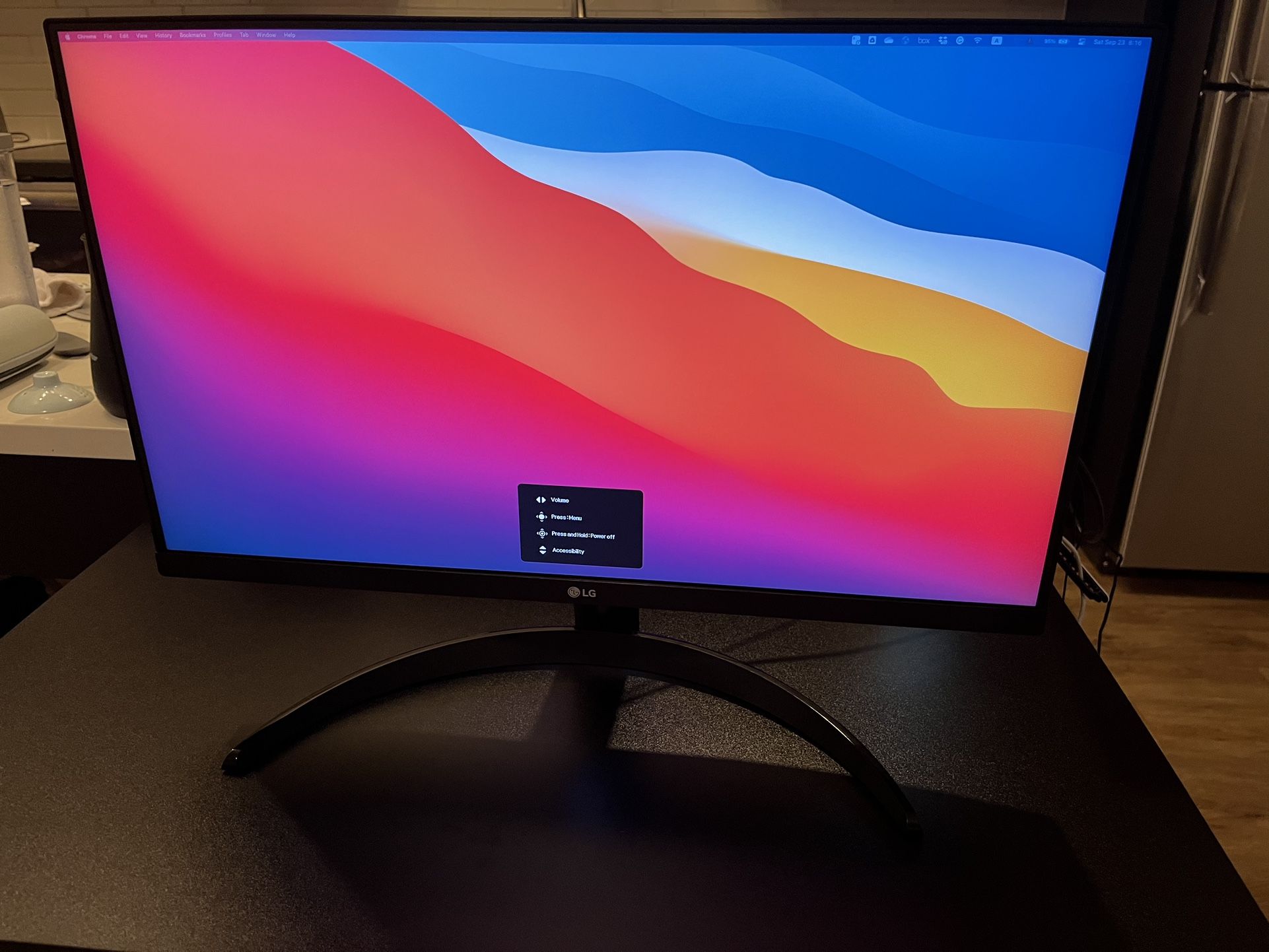 LG 24QP500-B 24” QHD (2560 x 1440) IPS Display