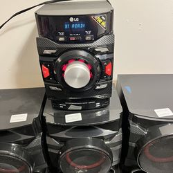 LG high performance sound system  Equipo de sonido semi nuevo LG de buena calidad