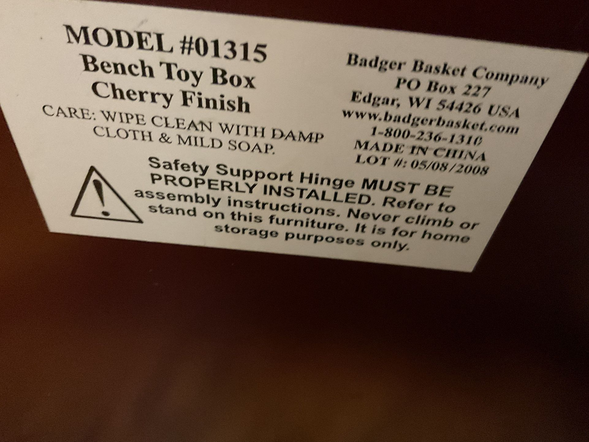 A Good , Wooden Toy Box Bench, Old , Vintage , In Good Condition (NO SHIPPING)