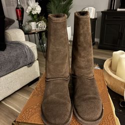 Bearpaw Brown Suede Brown Sherpa Lined Pull On Winter Boots Womens size 10 