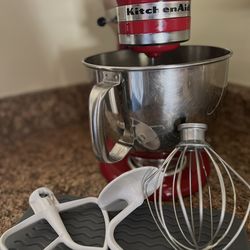 Kitchen Aid artisan mixer5qt empire red