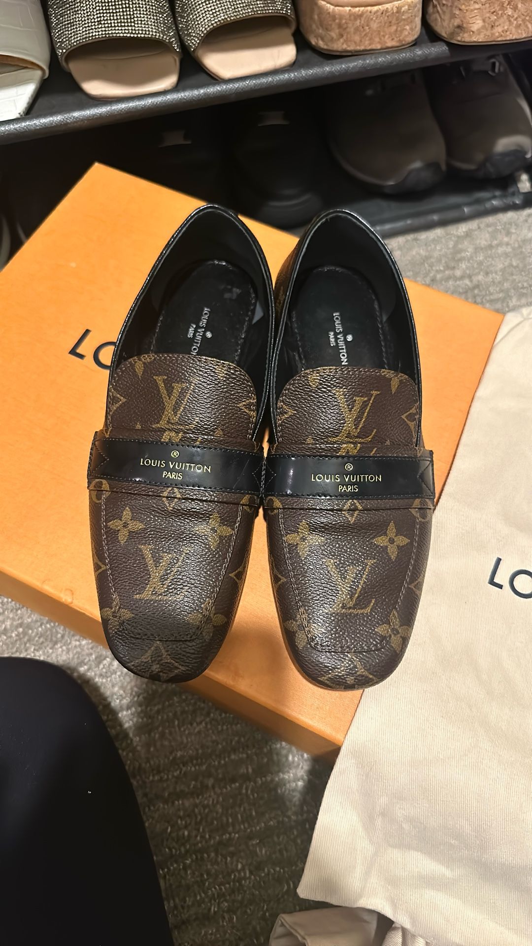 REAL LOUIS VUITTON flats