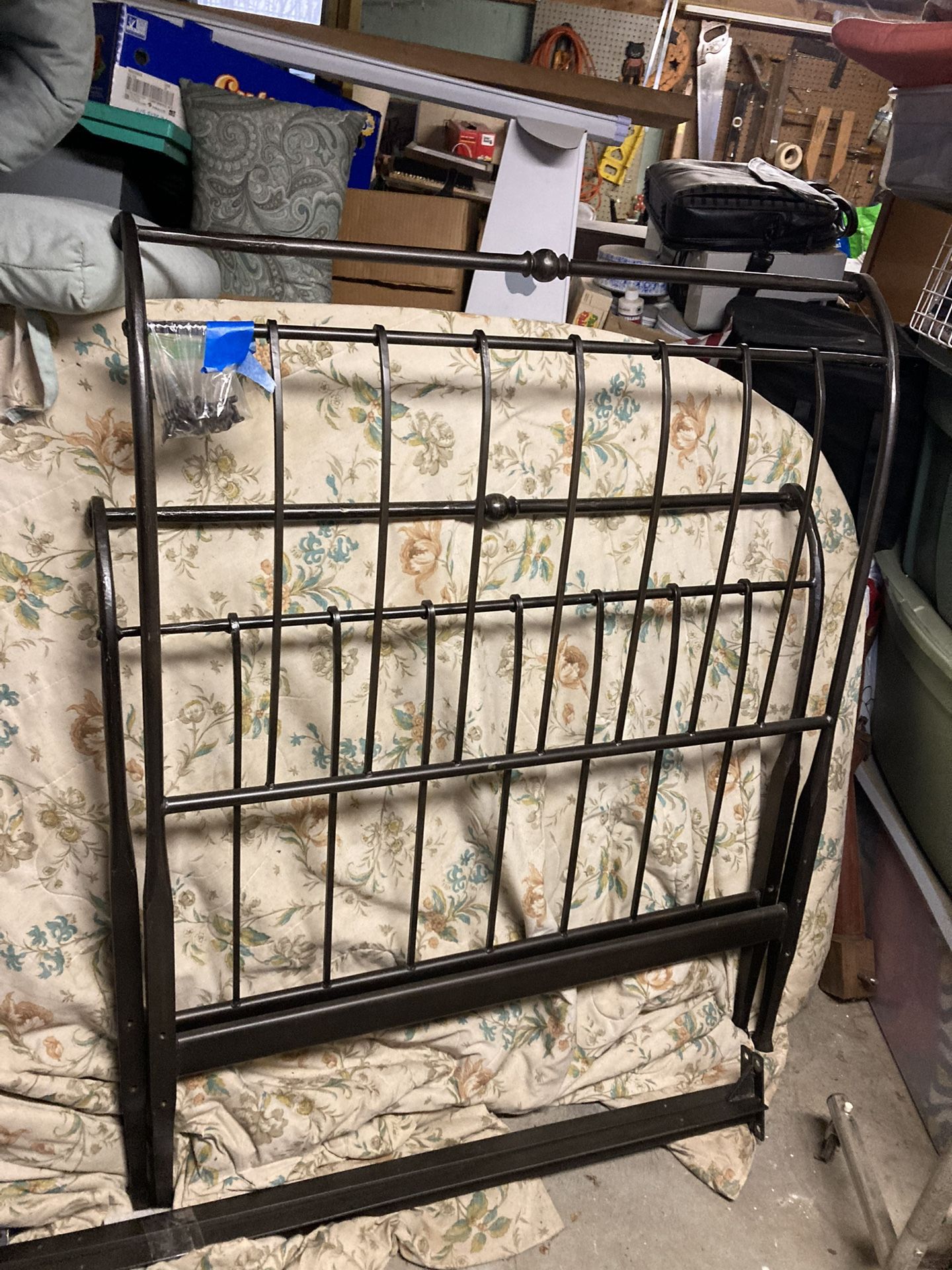 Balcony Twin Sleigh Bed