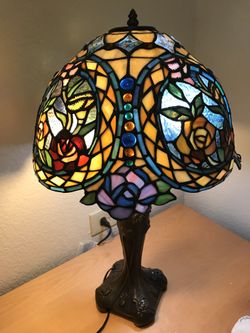Beautiful Tiff lamp