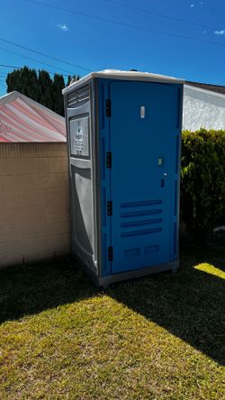 Porta potty