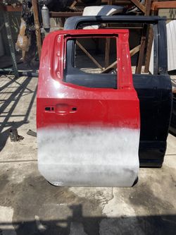 2023 Chevy Silverado Door