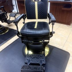 Barber Chairs 