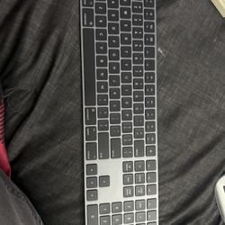 Apple Magic Keyboard 