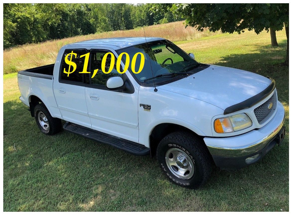 $1,000 URGENT For sale 2002 Ford F-150 XLT 4x4 very clean condition
