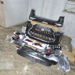 Toyota 4runner Bumper body kit Facelift Headlights complete 2010-2024