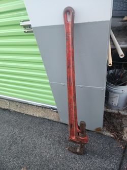 Ridgid Pipe Wrench 48" Heavy Duty