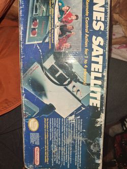RARE Nintendo NES Satellite Wireless Multiplayer Adapter