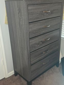 Chest of Drawers