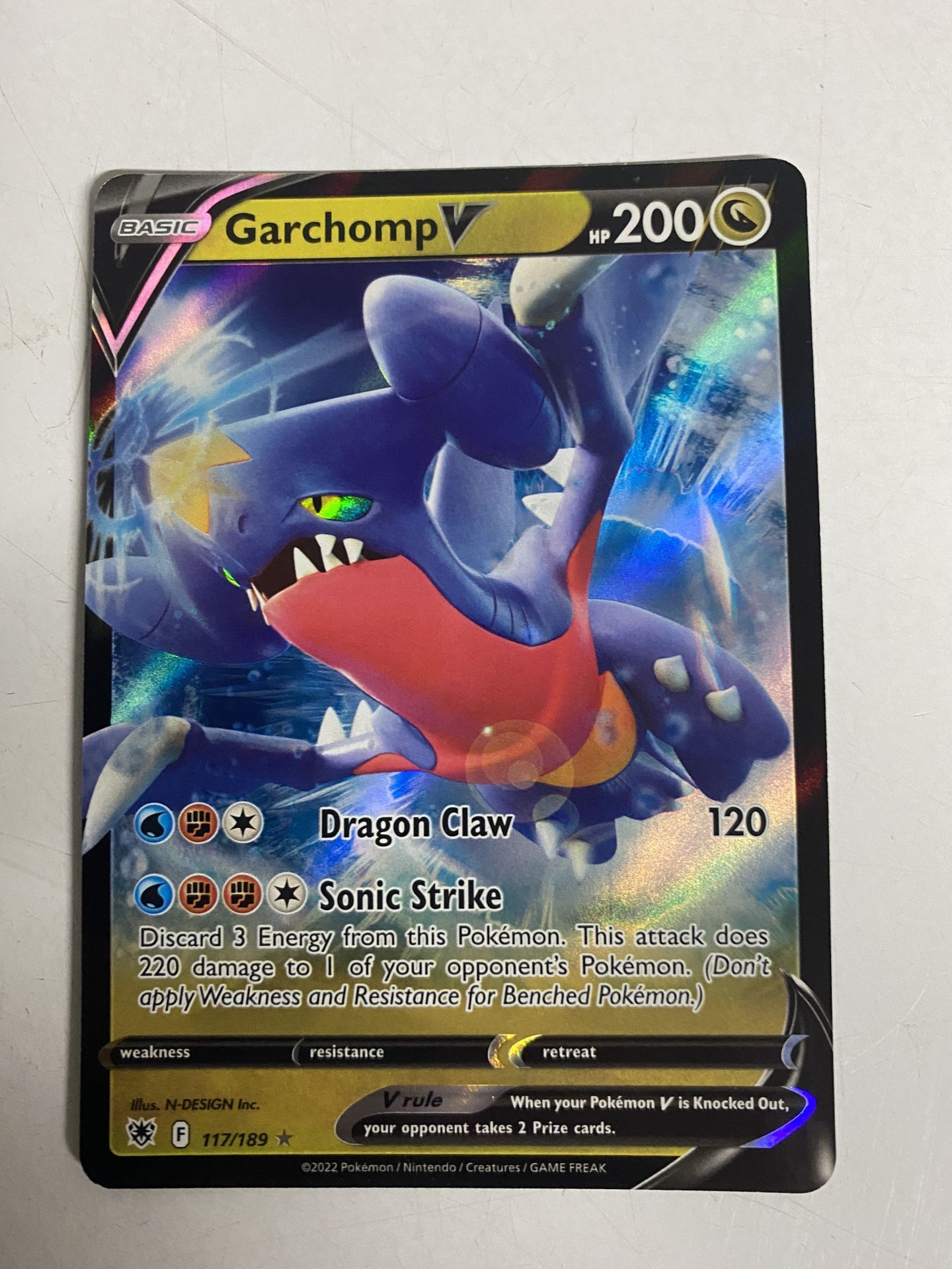 Garchamp V Pokémon Card