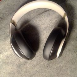 Dre Beats Solo Pro Black, Gold