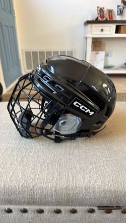 CCM Tacks 910 XS Hockey Helmet