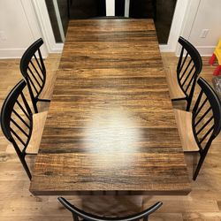 Brand New Dining/breakfast Table