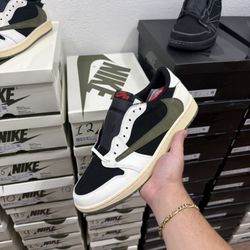 Aj1 Nike Air Jordan 1 Low Travis Scott Olive green Size 7,7.5,8,8.5,9,9.5,10,11,12 