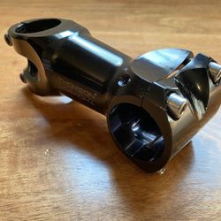 THOMSON ELITE X4 STEM 31.8/1 1/8”