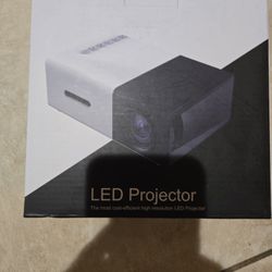 Led Projector 