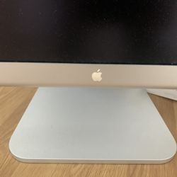 30” Apple Cinema Hd widescreen monitor