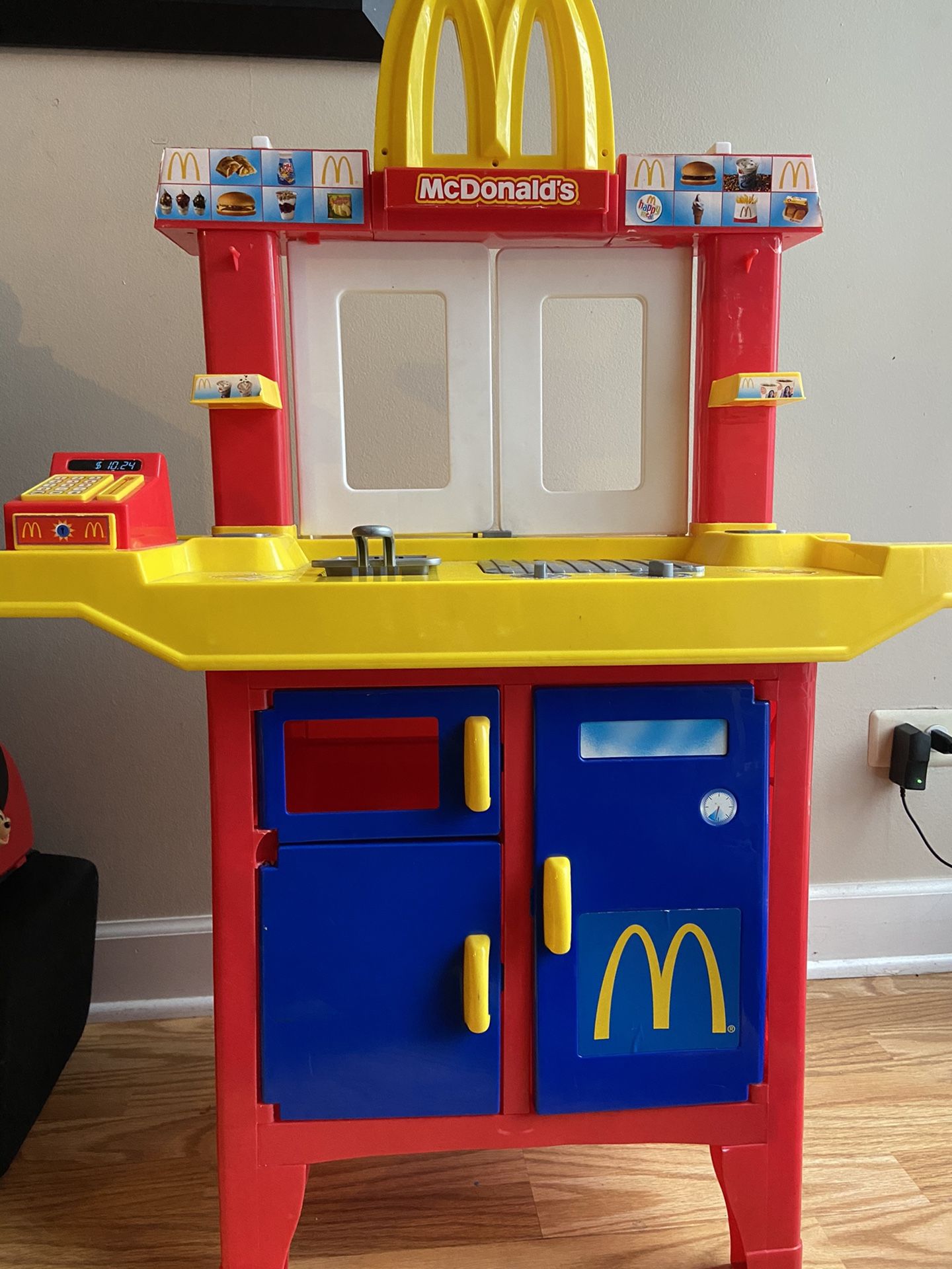 McDonalds drive thru play set