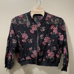 Women’s Lane Bryant 26/28 Embroidered Lace Floral Rose Full Zip Bomber Jacket