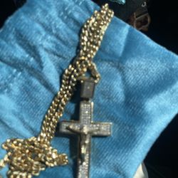 Cross Pendant 
