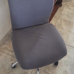 Mesh Backing Office Chair