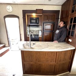 2014 Keystone Avalanche 5th Wheel
