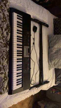 Casio CTK-2090 Digital Keyboard