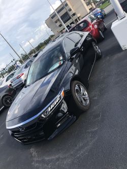 2018 Honda Accord EX fwd Miles: 5583