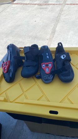 Pearl Izumi Cycling Shoes with Cleats