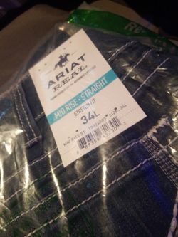 Ariat Real Womens Mid Rise Straight Size 34l