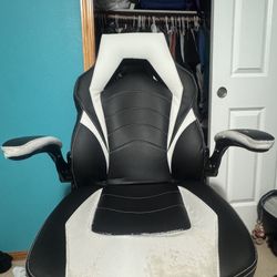 gaming chair 