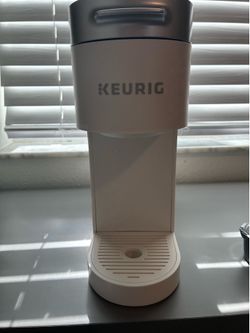 Keurig Coffee Maker with Reusable Pod