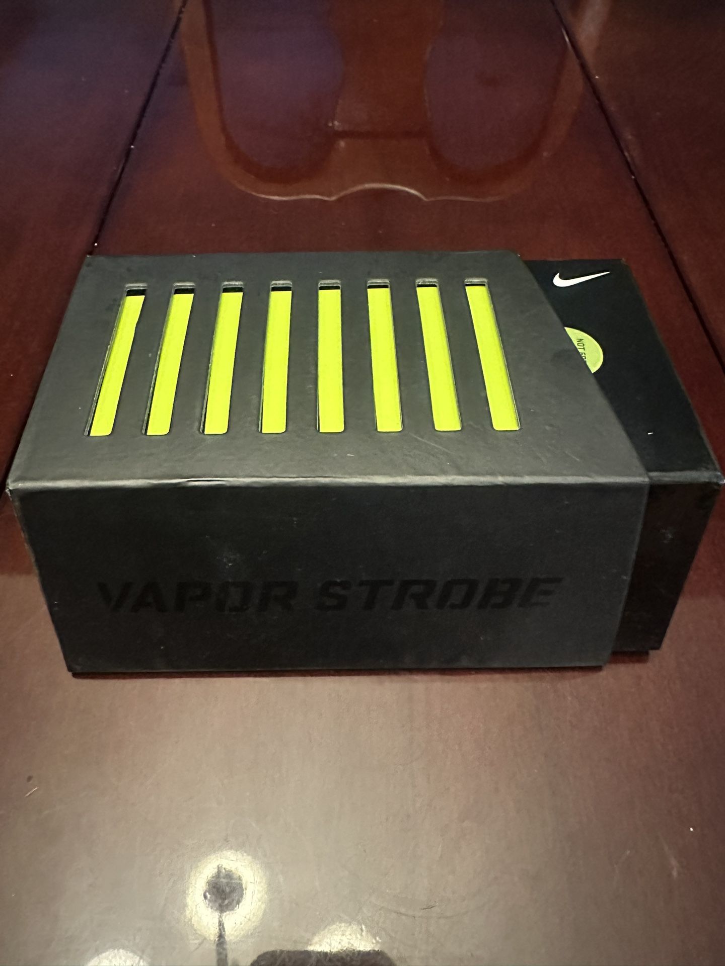 Nike Sparq Vapor Strobe